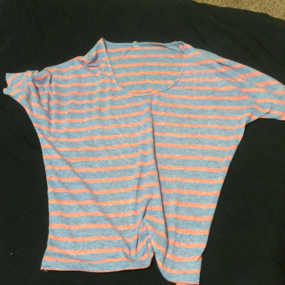 Lorna Jane short sleeve